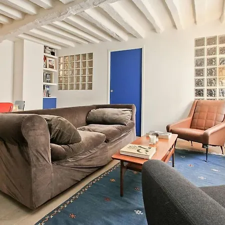 Apartment Charming In Le Marais