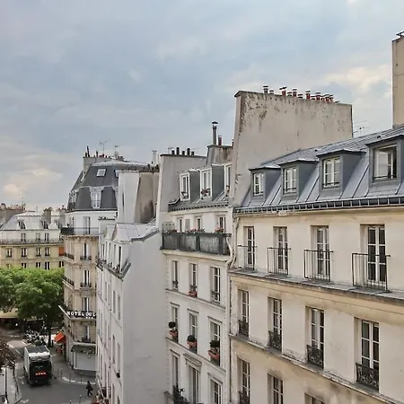 Apartment Charming In Le Marais Paris